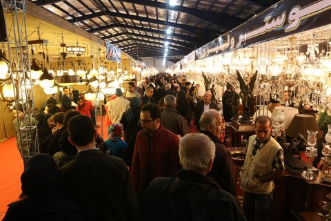عرضه محصولات روشنایی و تزئینی در چهل سرا نمایشگاه چراغ های روشنایی و تزئینی