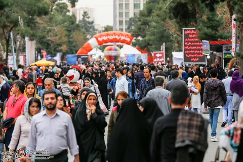 جشنواره خرید بهاره تا ۲۷ اسفند؛ مهمان مصلی یک روز خانوادگی در چهل سرای مصلای امام خمینی(ره)