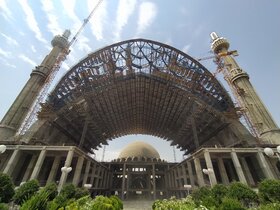 ساخت بزرگترین ایوان بدون ستون جهان در تهران